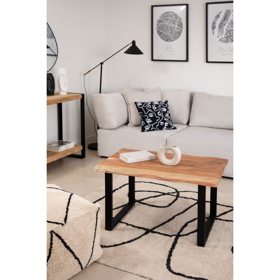 mesa-de-centro-en-madera-sami