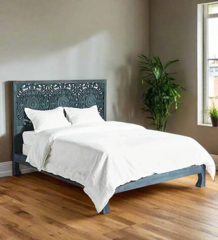 indian hand craved bed